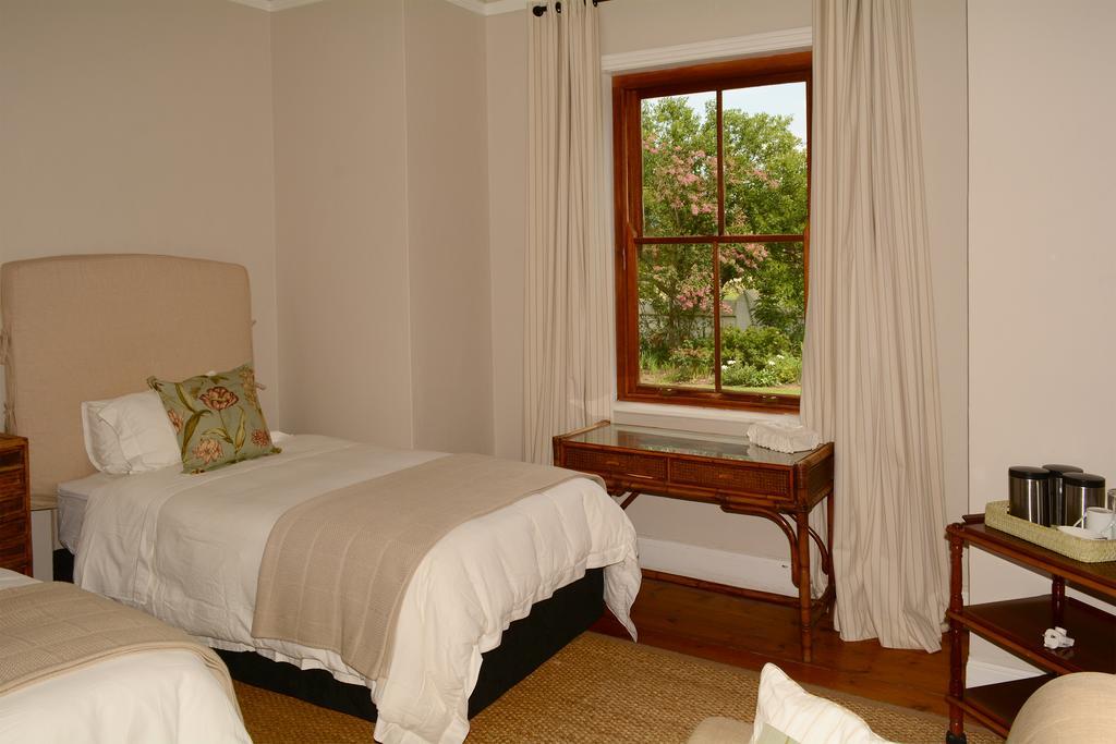 Toad Hall Guest House Wakkerstroom Buitenkant foto