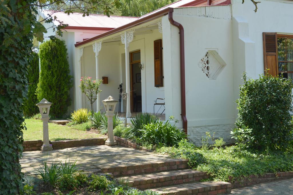 Toad Hall Guest House Wakkerstroom Buitenkant foto